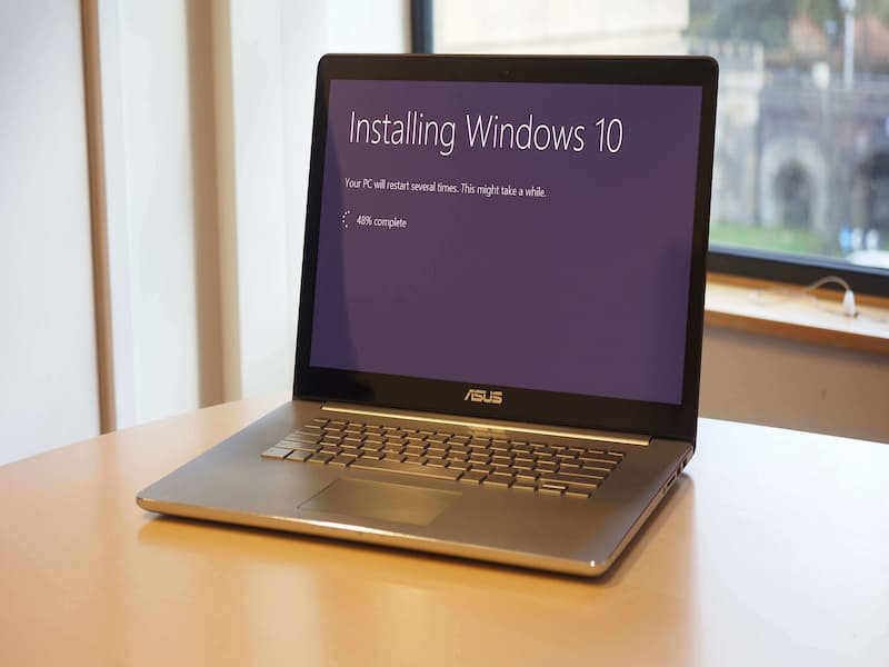 Cài win cho laptop