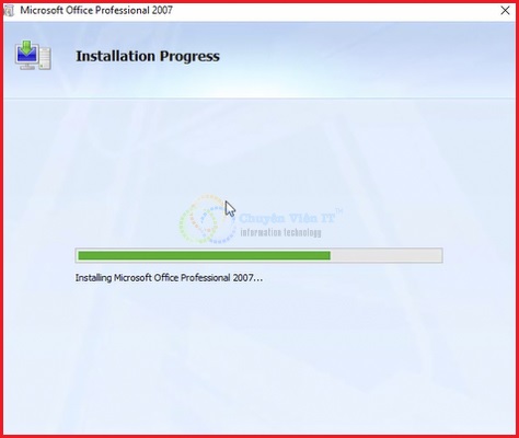 Đợi khoảng 2-5 phút chờ Office 2007 hoàn tất