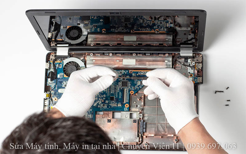 Vệ sinh laptop quận 10