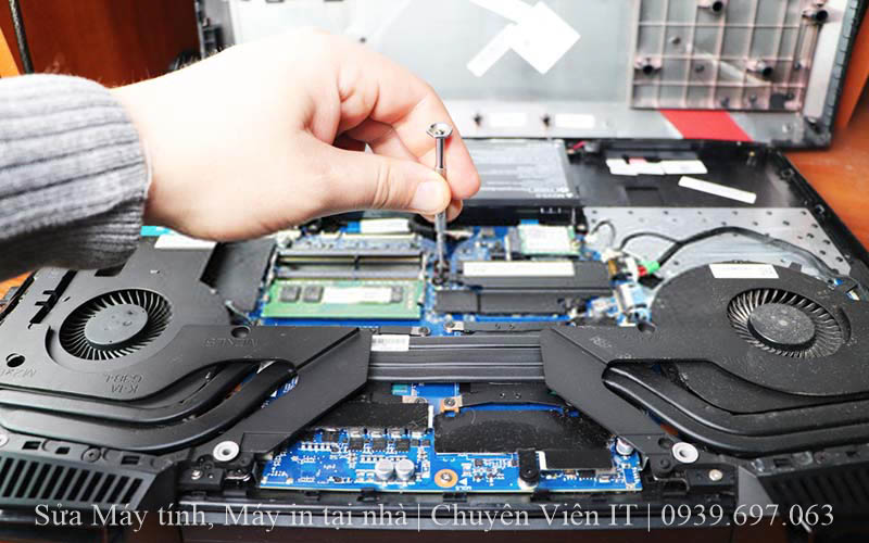 Vệ sinh laptop quận 4