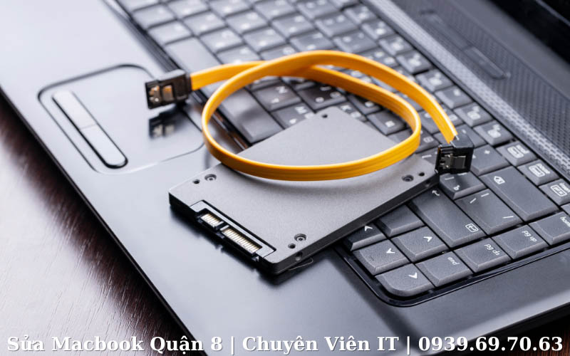 sửa Macbook Quận 8