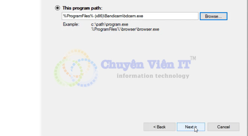 Tiến hình chọn Next như hình.