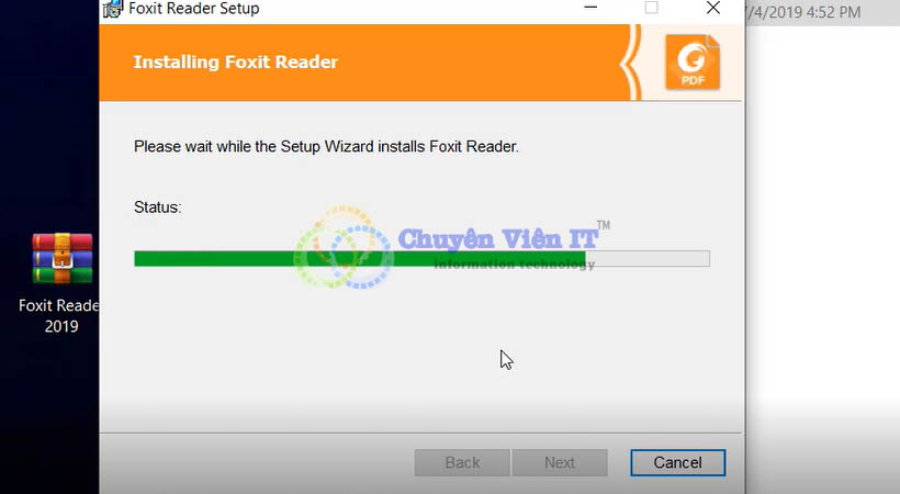 Chờ chạy file cài đặt Foxit Reader 2019