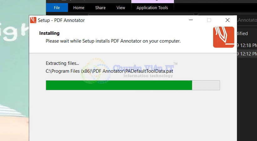 Chờ phần mềm cài đặt vào máy