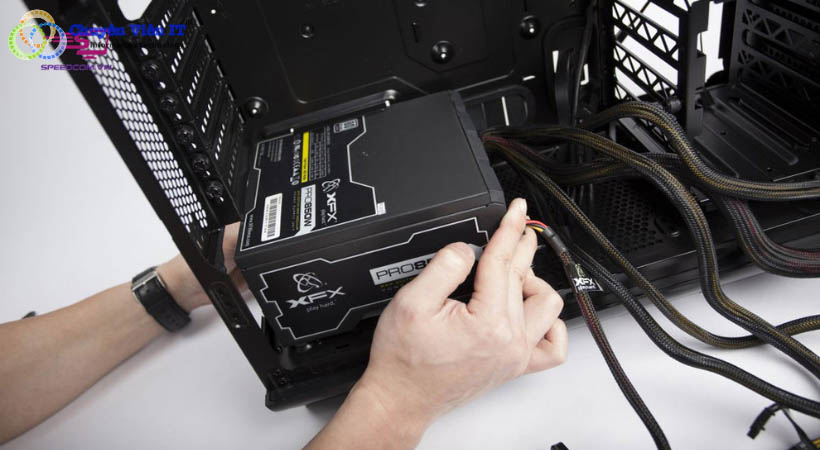 Cách kích nguồn máy tính trực tiếp trên Main.