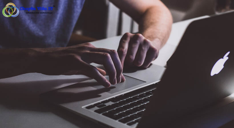 Cách khắc phục màn hình macbooj bị hở sáng nhanh chóng.