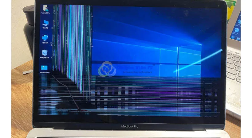 Cài đặt hệ điều hành.